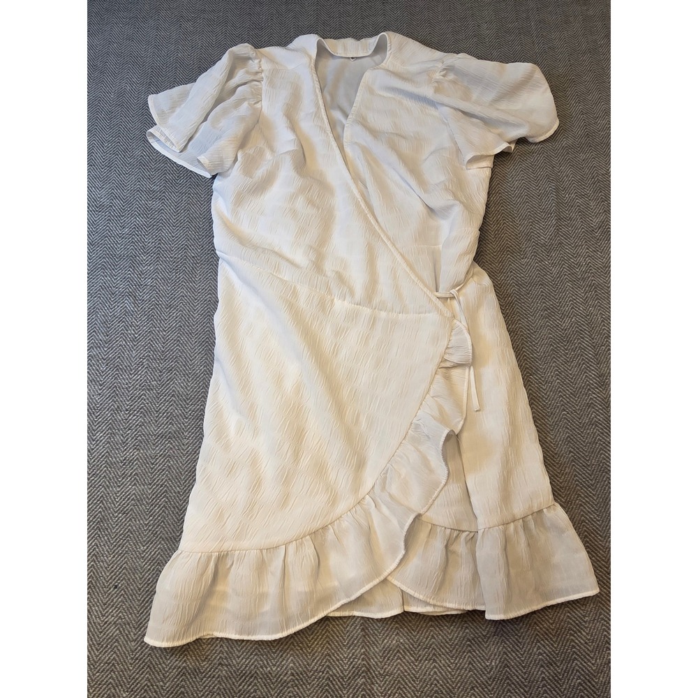 Maurices Wrap Mini Dress Women's XL White Textured Ruffle Trim V Neck Pullover